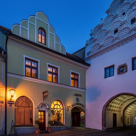 Hotel Bily Jednorozec Třeboň 外观 照片