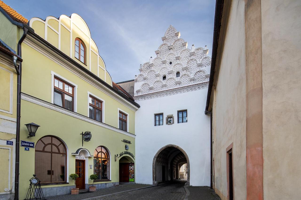 Hotel Bily Jednorozec Třeboň 外观 照片
