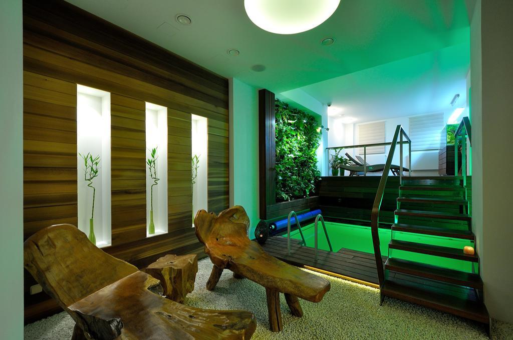 Hotel Bily Jednorozec Třeboň 外观 照片